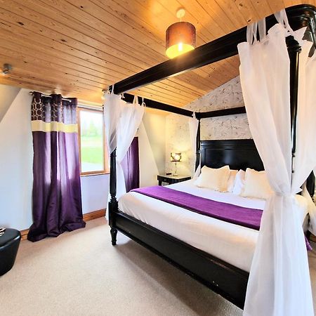 Ochil 8 With Private Hot Tub - Fife - Loch Leven - Lomond Hills Villa Kelty Exterior photo